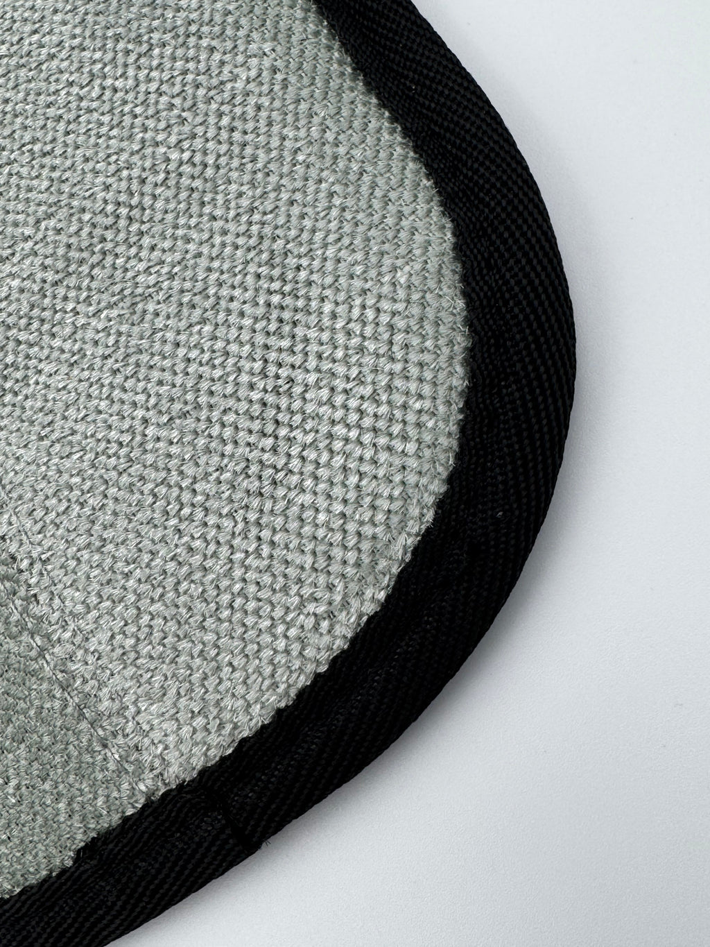 Furmigo's "Purr-fectly Clean" Magic Mitt! 🐾