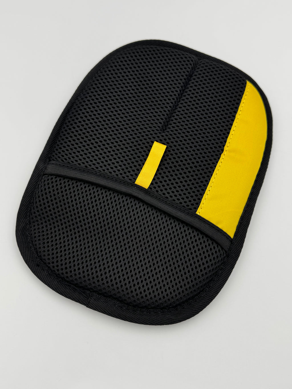 Furmigo's "Purr-fectly Clean" Magic Mitt! 🐾